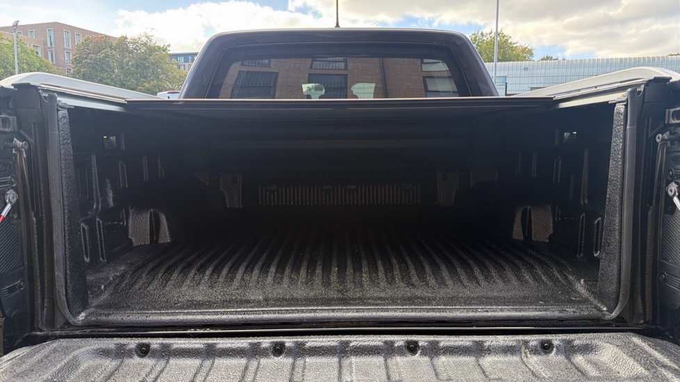 Ford Ranger Petrol Pick Up D/Cab Wildtrak 2.3 EcoBoost PHEV 281 Auto - Image 12