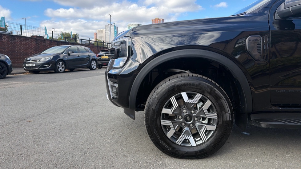Ford Ranger Petrol Pick Up D/Cab Wildtrak 2.3 EcoBoost PHEV 281 Auto - Image 17