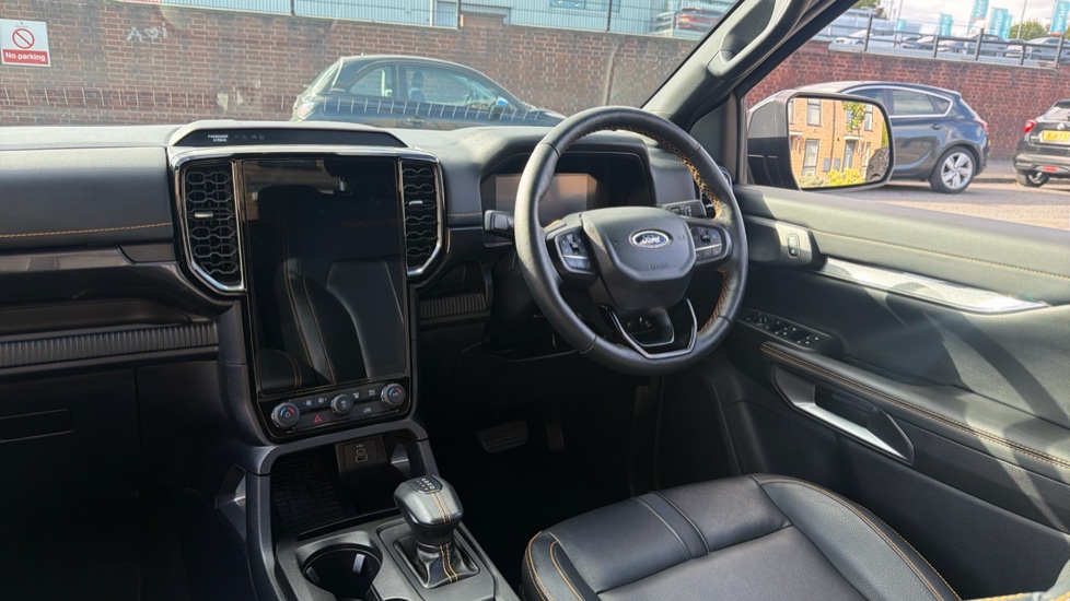 Ford Ranger Petrol Pick Up D/Cab Wildtrak 2.3 EcoBoost PHEV 281 Auto - Image 18