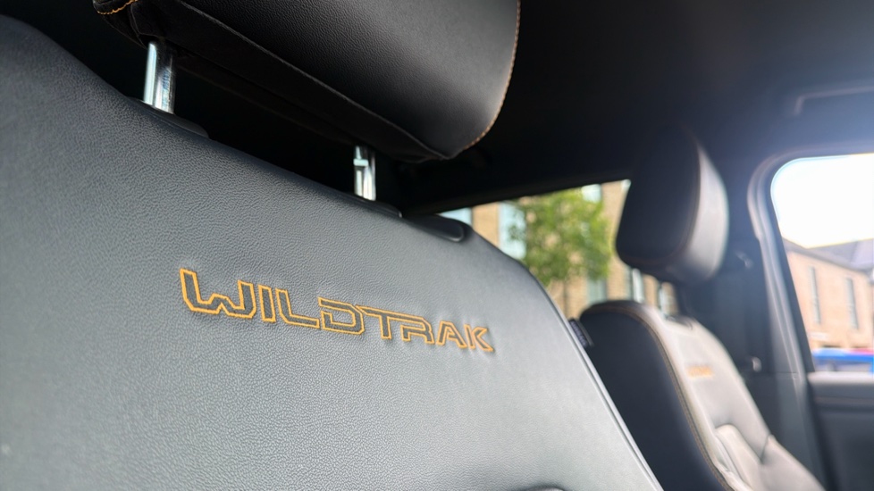 Ford Ranger Petrol Pick Up D/Cab Wildtrak 2.3 EcoBoost PHEV 281 Auto - Image 37