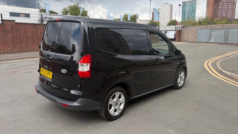 Ford Transit Courier Diesel 1.5 TDCi 100ps Limited Van [6 Speed] - Image 10