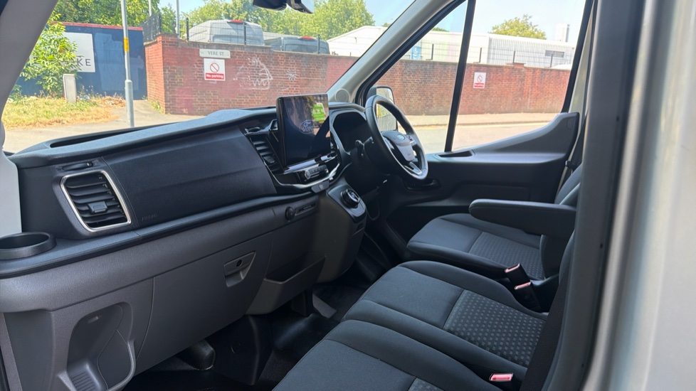 Ford Transit 350 L3 Diesel Fwd 2.0 EcoBlue 165ps H2 Limited Van Auto [Nav] - Image 13