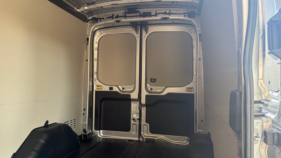 Ford Transit 350 L3 Diesel Fwd 2.0 EcoBlue 165ps H2 Limited Van Auto [Nav] - Image 14