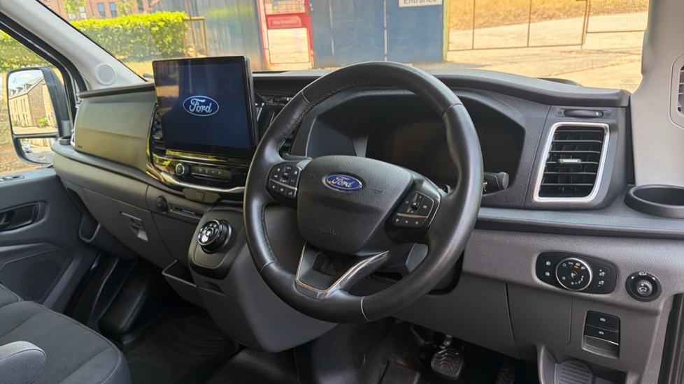 Ford Transit 350 L3 Diesel Fwd 2.0 EcoBlue 165ps H2 Limited Van Auto [Nav] - Image 16