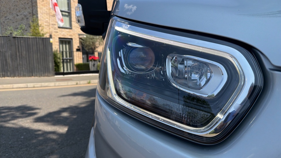 Ford Transit 350 L3 Diesel Fwd 2.0 EcoBlue 165ps H2 Limited Van Auto [Nav] - Image 28