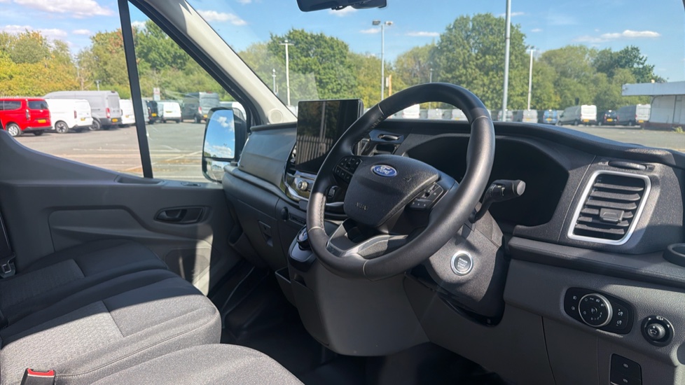 Ford Transit 350 L2 Diesel Fwd 2.0 EcoBlue 130ps H2 Limited Van Auto [8S] [Nav] - Image 6