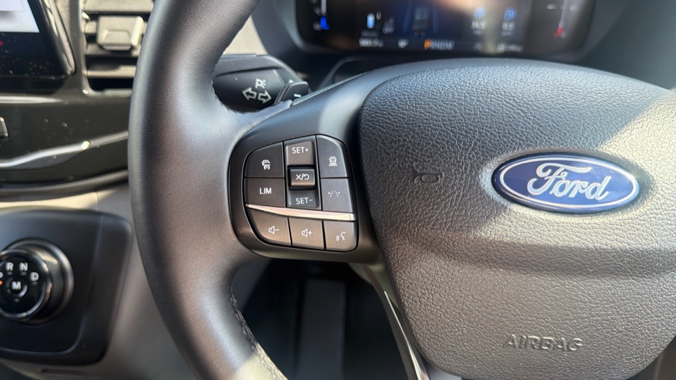 Ford Transit 350 L2 Diesel Fwd 2.0 EcoBlue 130ps H2 Limited Van Auto [8S] [Nav] - Image 21
