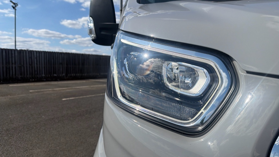 Ford Transit 350 L2 Diesel Fwd 2.0 EcoBlue 130ps H2 Limited Van Auto [8S] [Nav] - Image 29