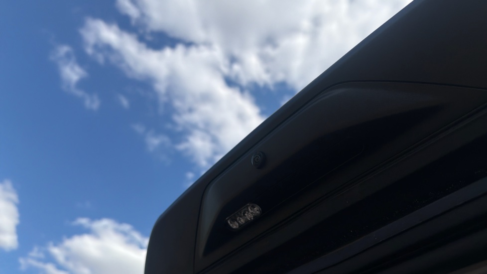 Ford Transit 350 L2 Diesel Fwd 2.0 EcoBlue 130ps H2 Limited Van Auto [8S] [Nav] - Image 32
