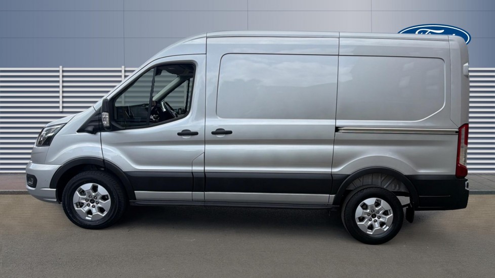 Ford Transit 350 L2 Diesel Fwd 2.0 EcoBlue 130ps H2 Limited Van Auto [8S] [Nav] - Image 4