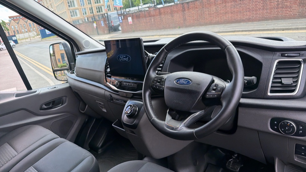 Ford Transit 350 L2 Diesel Fwd 2.0 EcoBlue 130ps H2 Limited Van Auto [8S] [Nav] - Image 16