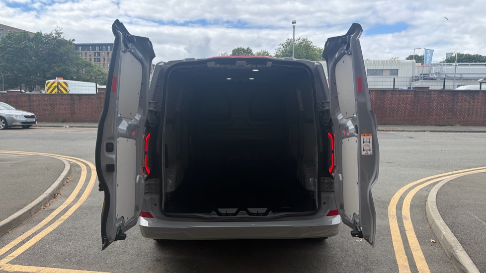 Ford Transit Custom E-340 L2 Electric Rwd 100kW 65kWh H1 Van Limited Auto - Image 3