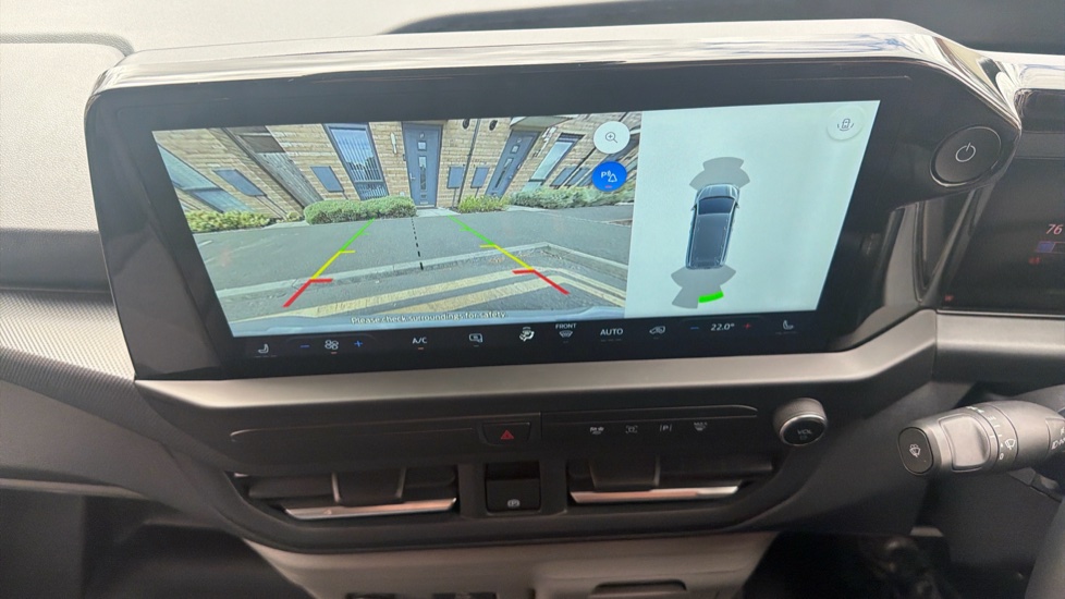 Ford Transit Custom E-340 L2 Electric Rwd 100kW 65kWh H1 Van Limited Auto - Image 25