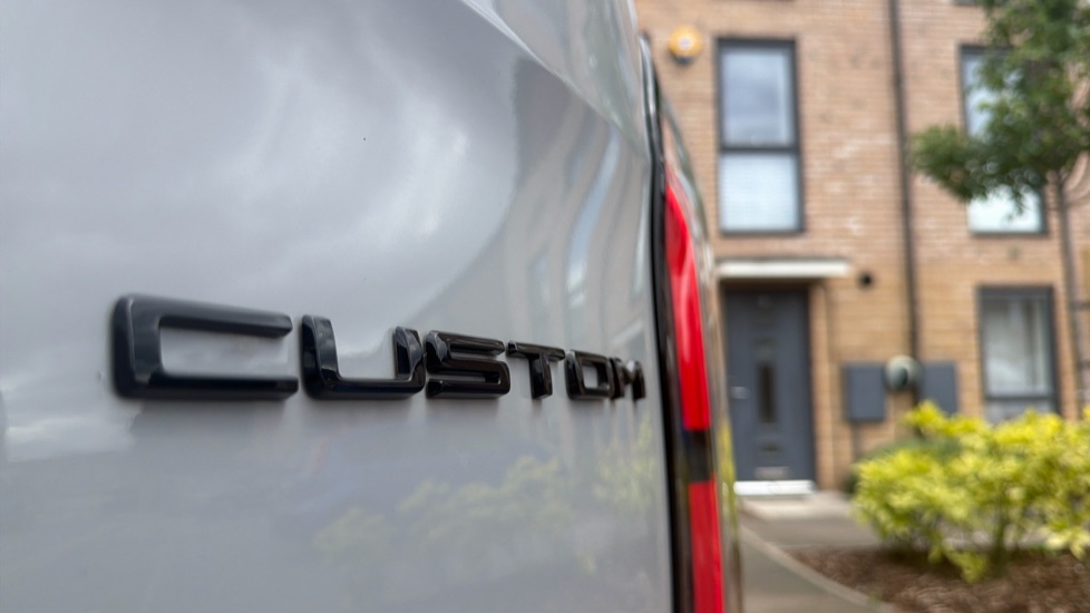 Ford Transit Custom E-340 L2 Electric Rwd 100kW 65kWh H1 Van Limited Auto - Image 37