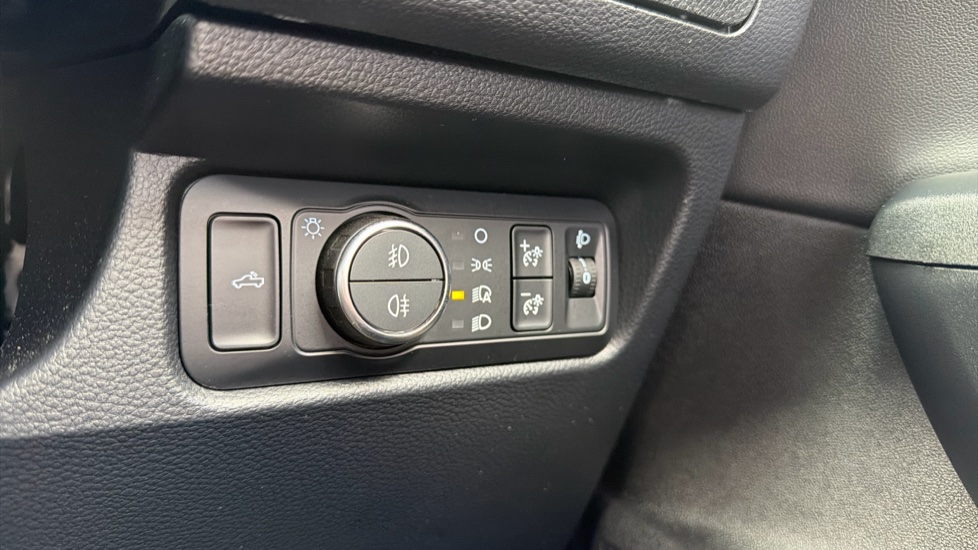 Ford Ranger Diesel Pick Up Double Cab Wildtrak 2.0 EcoBlue 205 Auto - Image 24