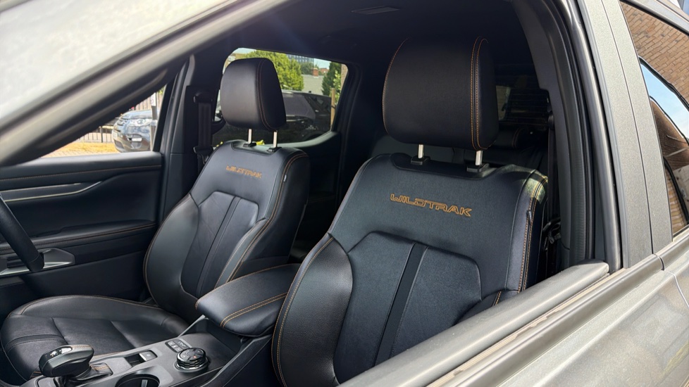 Ford Ranger Diesel Pick Up Double Cab Wildtrak 2.0 EcoBlue 205 Auto - Image 33