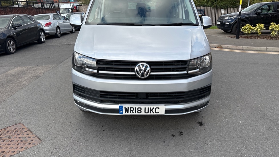 Volkswagen Transporter T32 Swb Diesel 2.0 TDI BMT 150 Highline Kombi Van DSG - Image 30