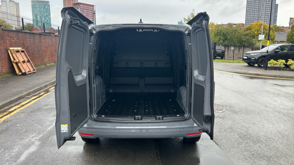 Ford Transit Connect 230 L1 Diesel 2.0 EcoBlue 122ps Limited Van Auto - Image 3