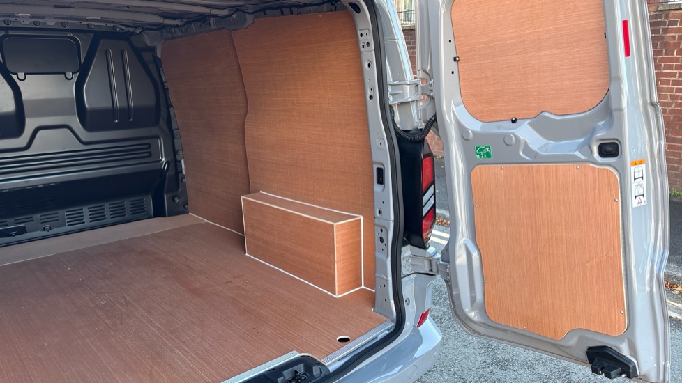 Ford Transit Custom 320 L1 Diesel Fwd 2.0 EcoBlue 136ps H1 Van Limited Auto - Image 36