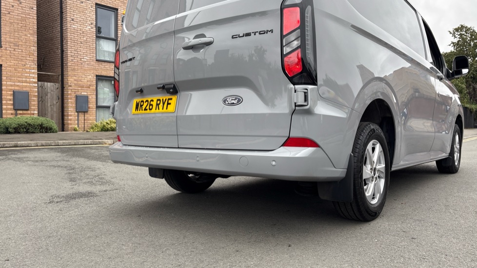 Ford Transit Custom 280 L1 Diesel Fwd 2.0 EcoBlue 136ps H1 Van Limited - Image 34