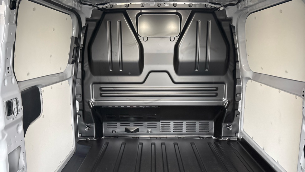 Ford Transit Custom 280 L1 Diesel Fwd 2.0 EcoBlue 136ps H1 Van Limited - Image 35