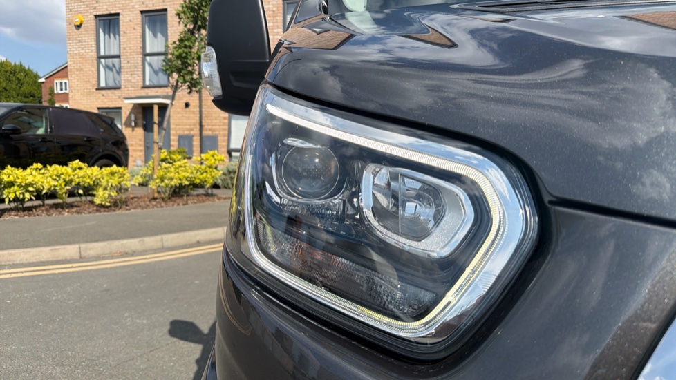 Ford Transit 350 L3 Diesel Fwd 2.0 EcoBlue 165ps H2 Limited Van Auto [Nav] - Image 29