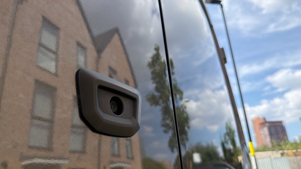 Ford Transit 350 L3 Diesel Fwd 2.0 EcoBlue 165ps H2 Limited Van Auto [Nav] - Image 32