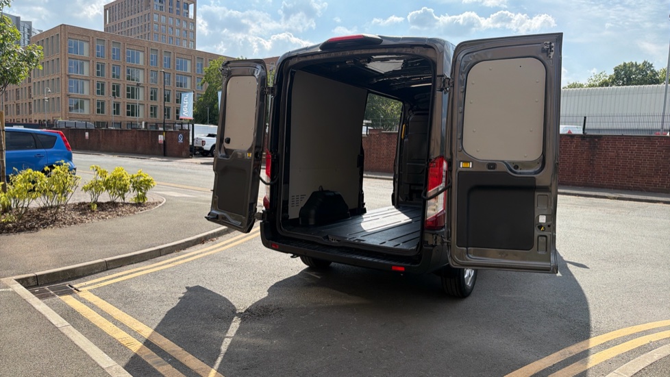 Ford Transit 350 L3 Diesel Fwd 2.0 EcoBlue 165ps H2 Limited Van Auto [Nav] - Image 34