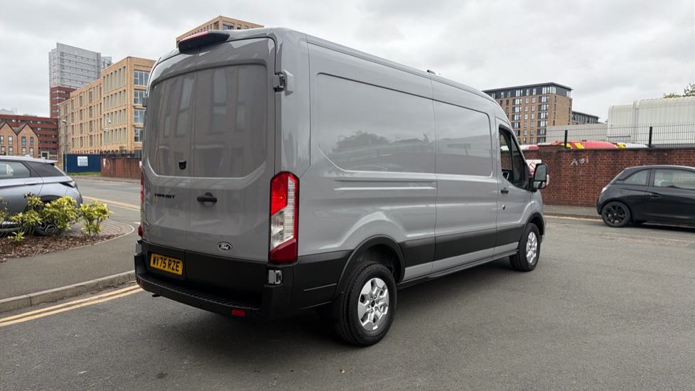Ford Transit 350 L3 Diesel Fwd 2.0 EcoBlue 165ps H2 Limited Van Auto [Nav] - Image 10