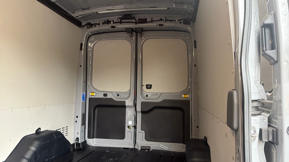 Ford Transit 350 L3 Diesel Fwd 2.0 EcoBlue 165ps H2 Limited Van Auto [Nav] - Image 14