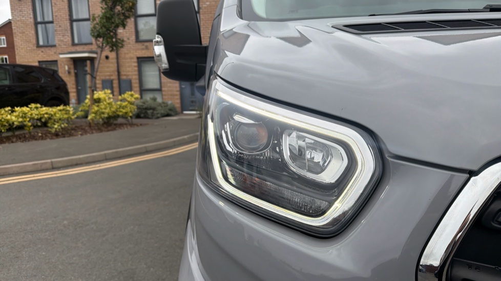 Ford Transit 350 L3 Diesel Fwd 2.0 EcoBlue 165ps H2 Limited Van Auto [Nav] - Image 30