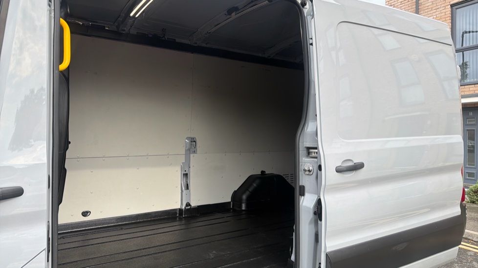 Ford Transit 350 L3 Diesel Fwd 2.0 EcoBlue 165ps H2 Limited Van Auto [Nav] - Image 5