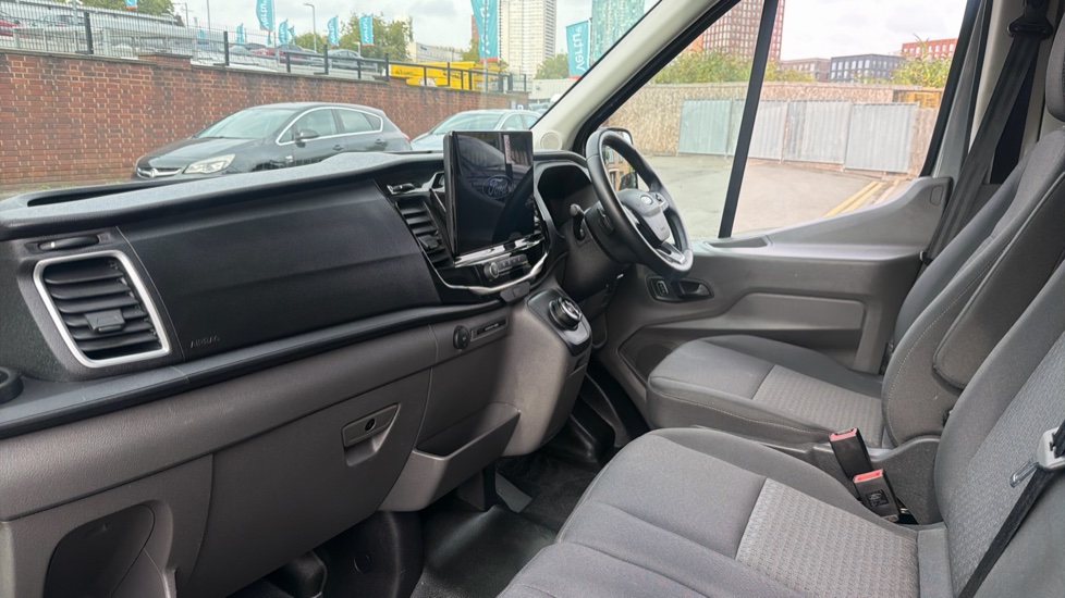 Ford Transit 350 L3 Diesel Fwd 2.0 EcoBlue 165ps H2 Limited Van Auto [Nav] - Image 13