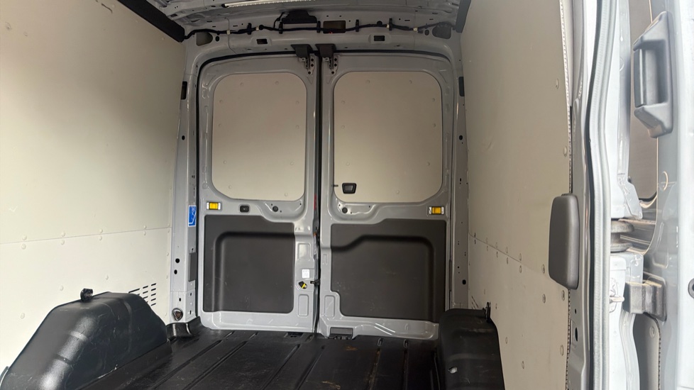 Ford Transit 350 L3 Diesel Fwd 2.0 EcoBlue 165ps H2 Limited Van Auto [Nav] - Image 14