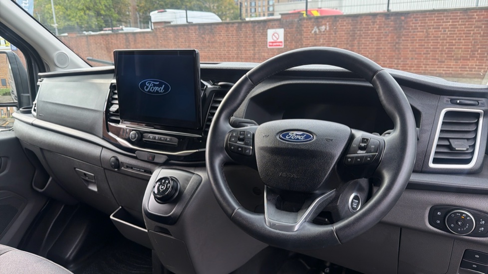 Ford Transit 350 L3 Diesel Fwd 2.0 EcoBlue 165ps H2 Limited Van Auto [Nav] - Image 16