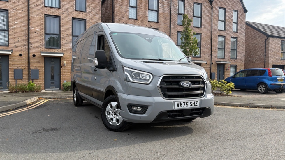 Ford Transit 350 L3 Diesel Fwd 2.0 EcoBlue 165ps H2 Limited Van Auto [Nav] - Image 29