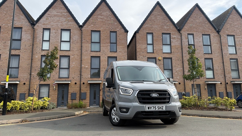 Ford Transit 350 L3 Diesel Fwd 2.0 EcoBlue 165ps H2 Limited Van Auto [Nav] - Image 30
