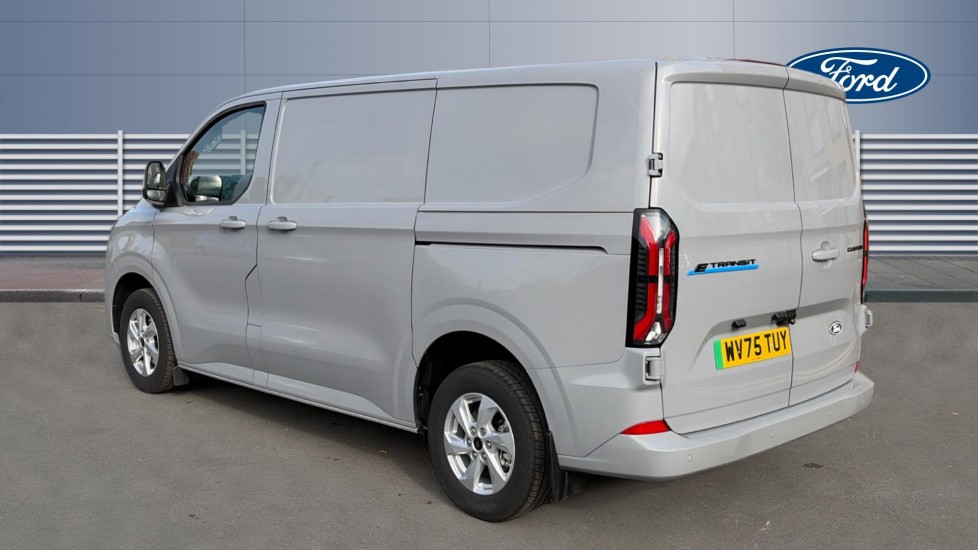 Ford Transit Custom E-320 L1 Rwd 160kW 65kWh H1 Van Limited Auto - Image 2