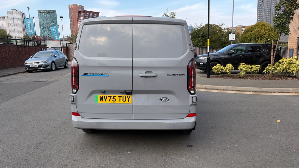 Ford Transit Custom E-320 L1 Rwd 160kW 65kWh H1 Van Limited Auto - Image 31