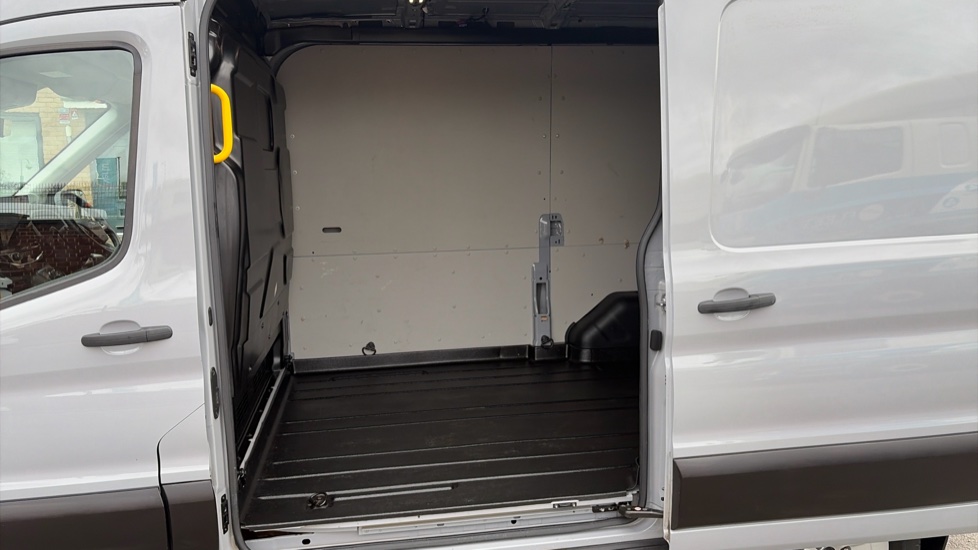 Ford Transit 350 L2 Diesel Fwd 2.0 EcoBlue 130ps H2 Limited Van Auto [8S] [Nav] - Image 5