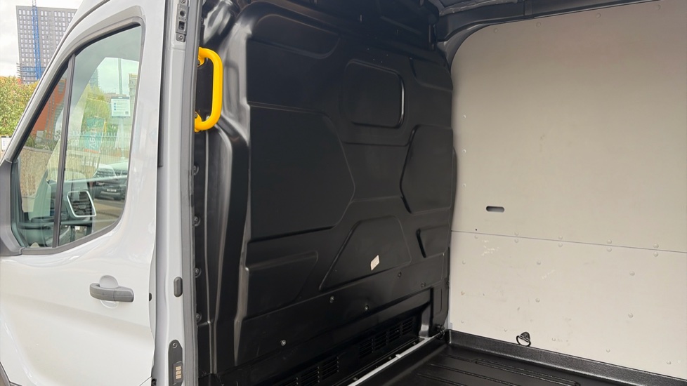 Ford Transit 350 L2 Diesel Fwd 2.0 EcoBlue 130ps H2 Limited Van Auto [8S] [Nav] - Image 18