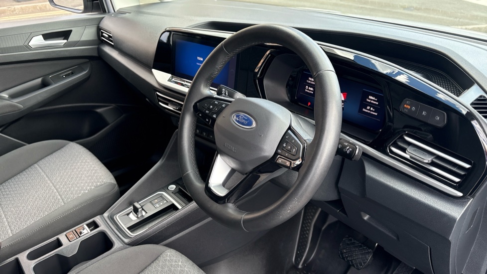 Ford Transit Connect 250 L2 Petrol 1.5 EcoBoost PHEV 150 Limited Van Auto - Image 16