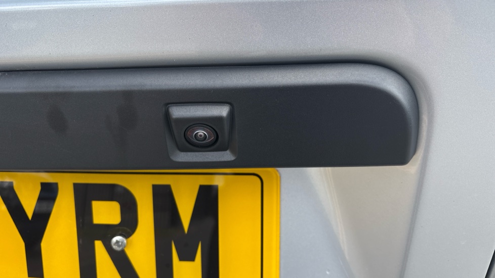 Ford Transit Connect 250 L2 Petrol 1.5 EcoBoost PHEV 150 Limited Van Auto - Image 37