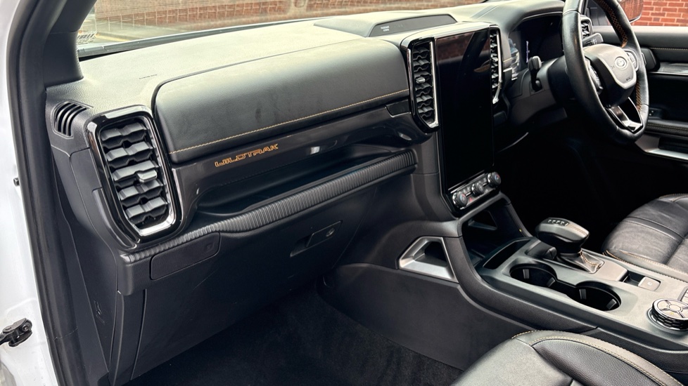 Ford Ranger Diesel Pick Up Double Cab Wildtrak 2.0 EcoBlue 205 Auto - Image 33