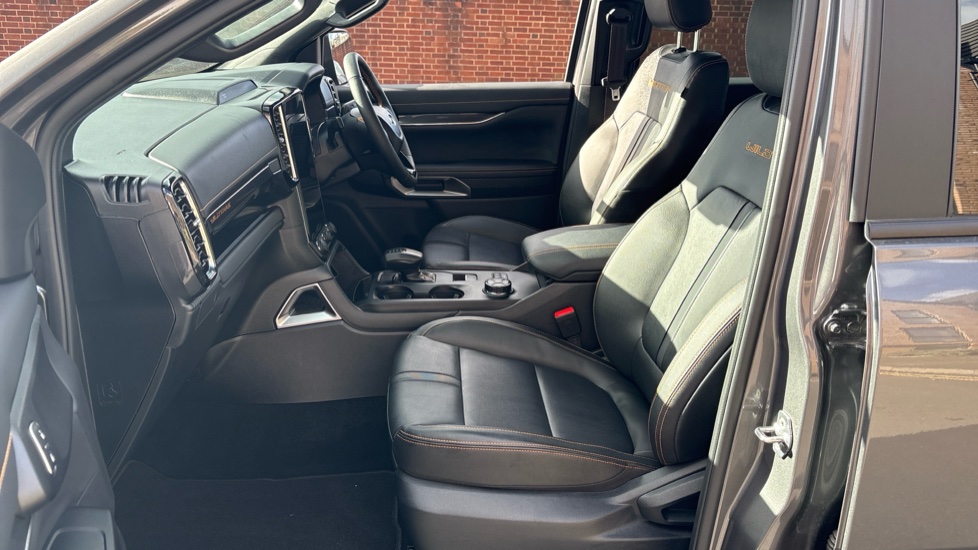 Ford Ranger Petrol Pick Up D/Cab Wildtrak 2.3 EcoBoost PHEV 281 Auto - Image 13
