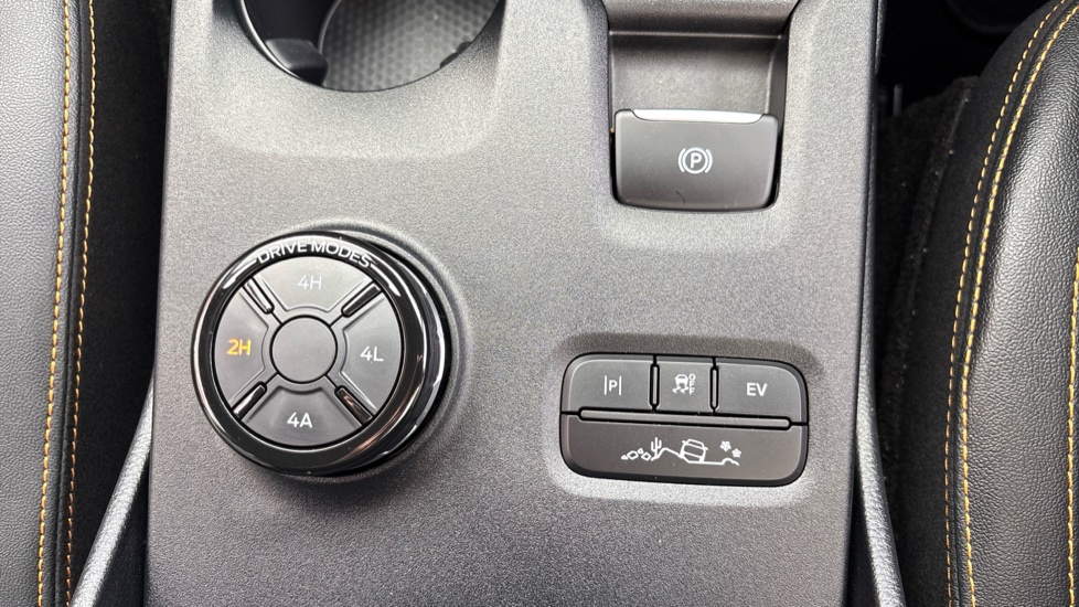 Ford Ranger Petrol Pick Up D/Cab Wildtrak 2.3 EcoBoost PHEV 281 Auto - Image 25