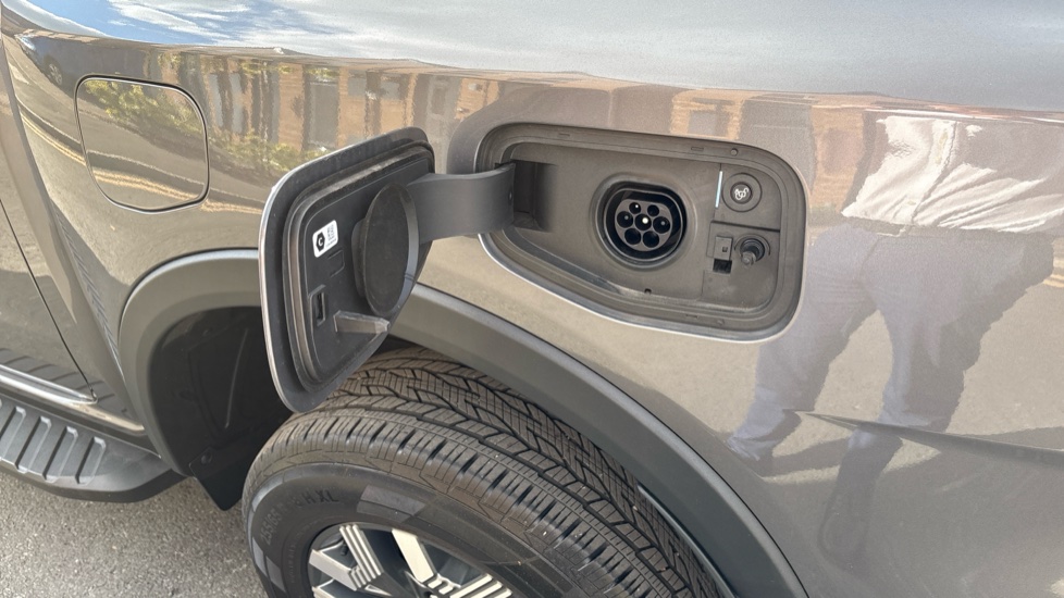 Ford Ranger Petrol Pick Up D/Cab Wildtrak 2.3 EcoBoost PHEV 281 Auto - Image 33