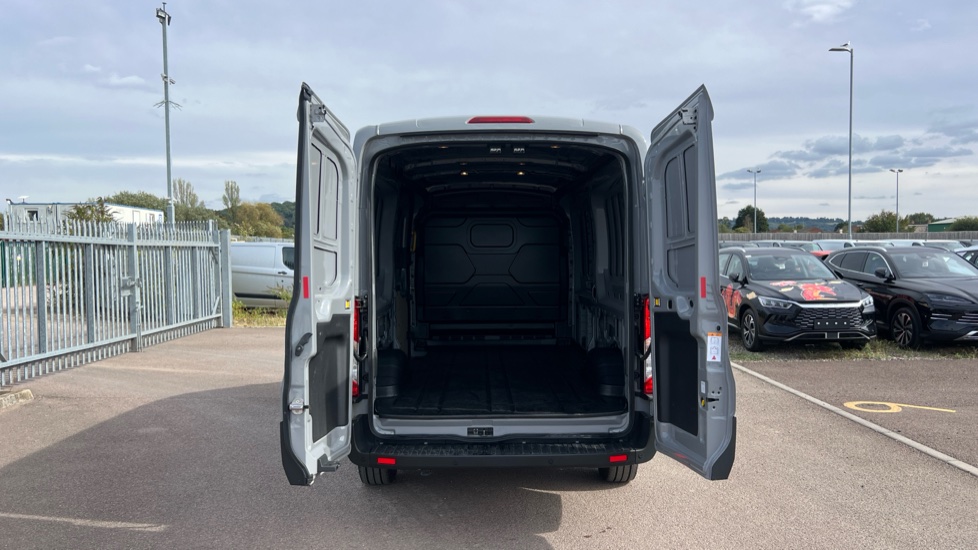 Ford Transit E-350 L3 Rwd 135kW 68kWh H2 Leader Van Auto - Image 3
