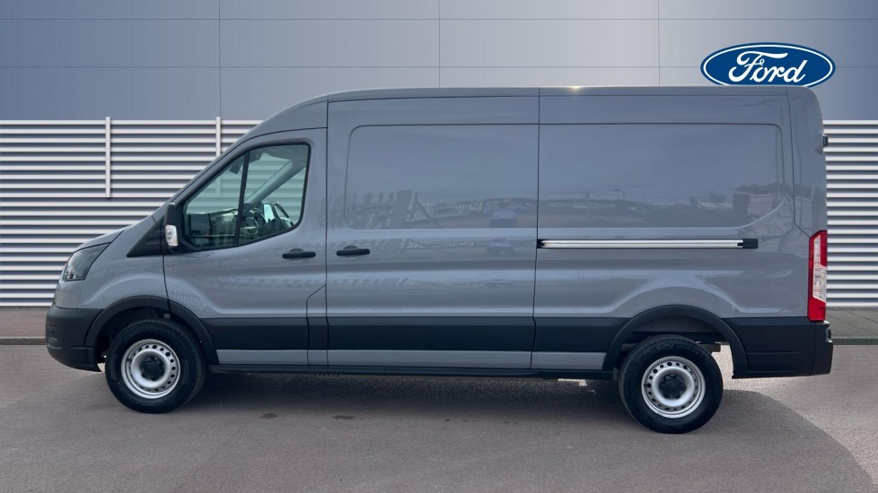 Ford Transit E-350 L3 Rwd 135kW 68kWh H2 Leader Van Auto - Image 4