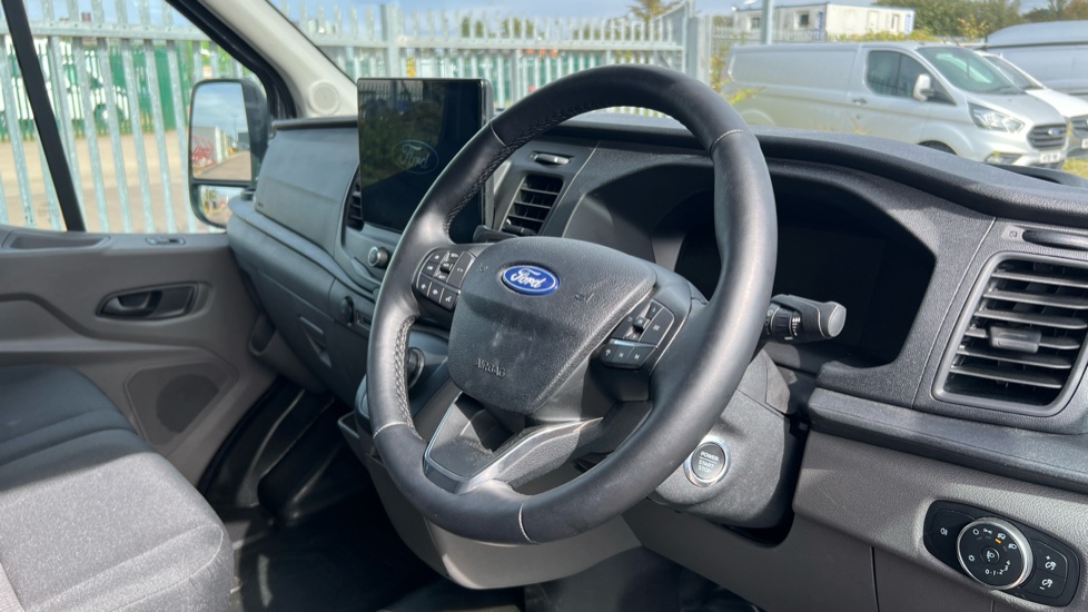 Ford Transit E-350 L3 Rwd 135kW 68kWh H2 Leader Van Auto - Image 16